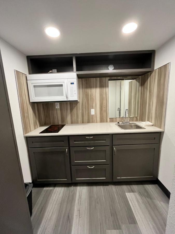 Town Place Studio Apartment Snyder Exterior photo